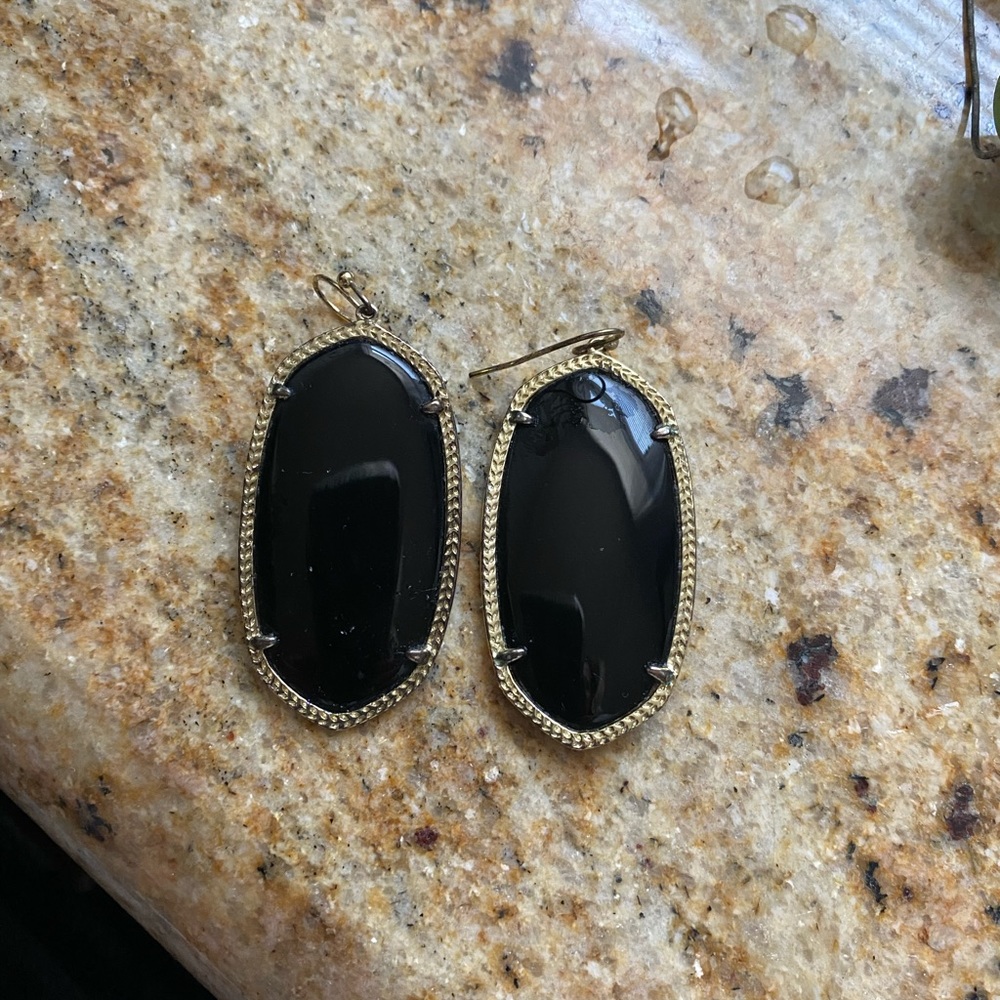 Kendra Scott Elle earring